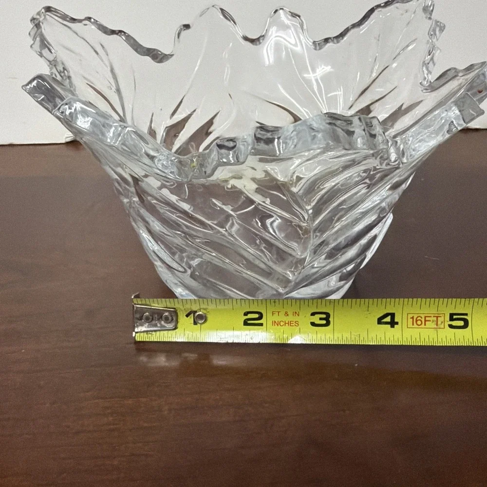 Telefloral Vase Clear Glass Leaf Design and Edging‎ Leaded Crystal Vintage